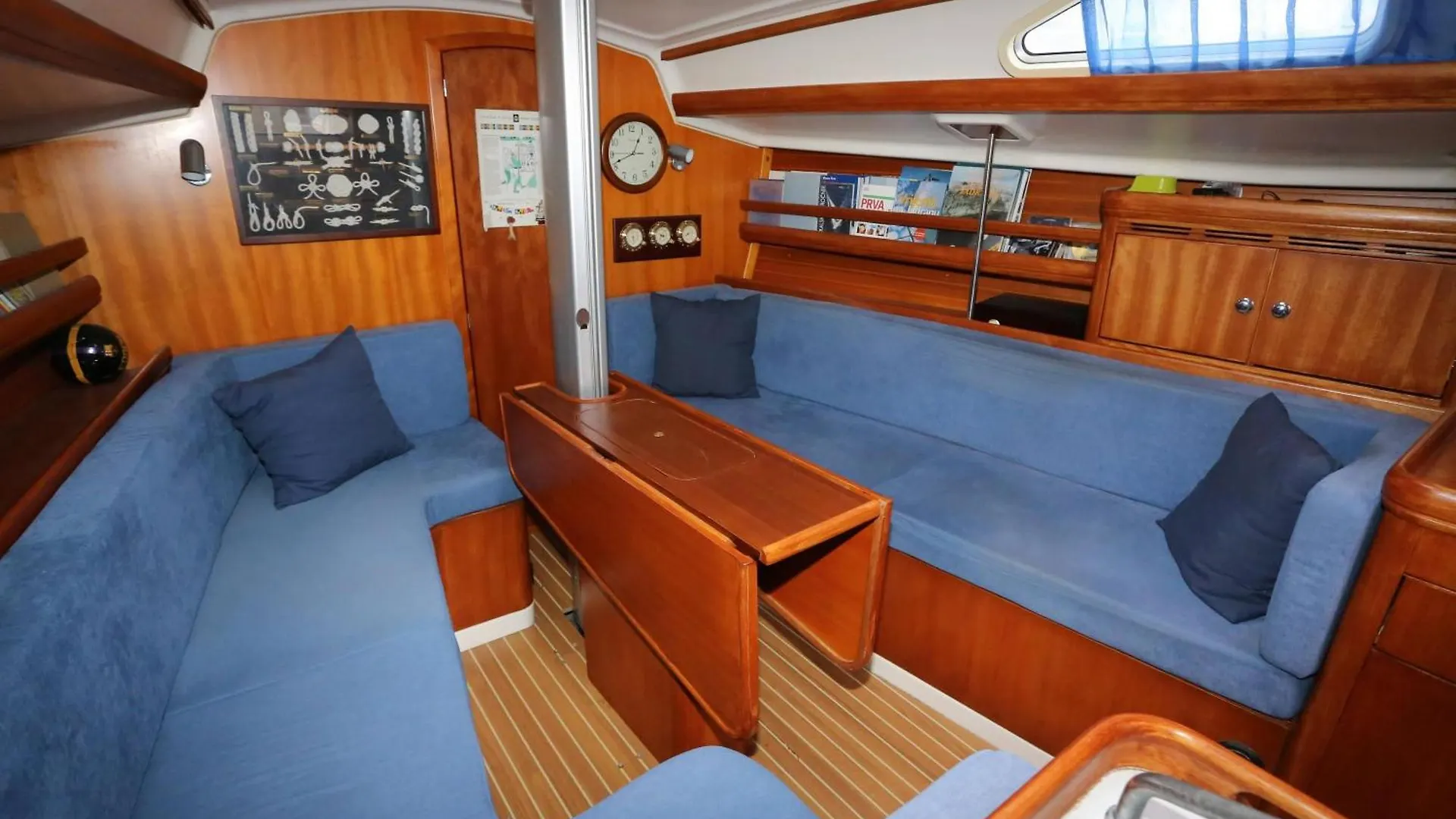 Learn To Sail In Paradise プーラ